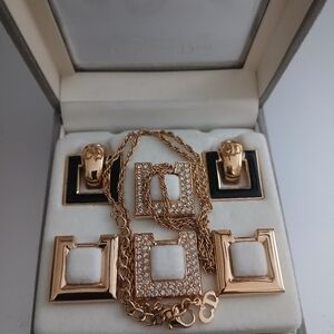 Christian Dior Elegant Gold and Black Jewelry Set 7 Pieces